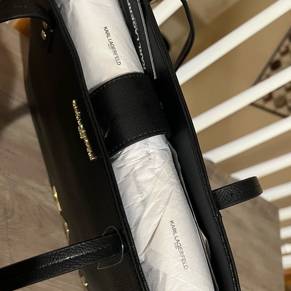 ❌SOLD❌NWT Karl Lagerfeld Black Tote Bag - Picture 6 of 7